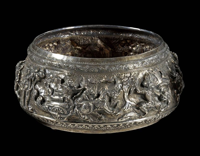 Very large high relief Thai / Siam silver bowl, 19th. cent.