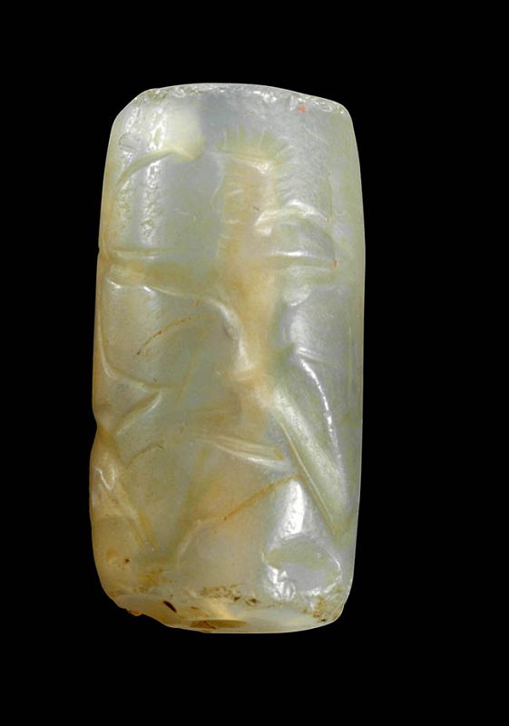 Fine style large achaemenid calchedony cylinder seal, 550-331 BC