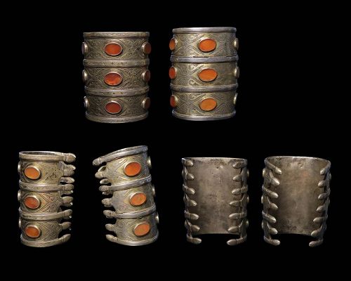 Pair of antique massive Turmenistan silver carnelian Cuff bracelets