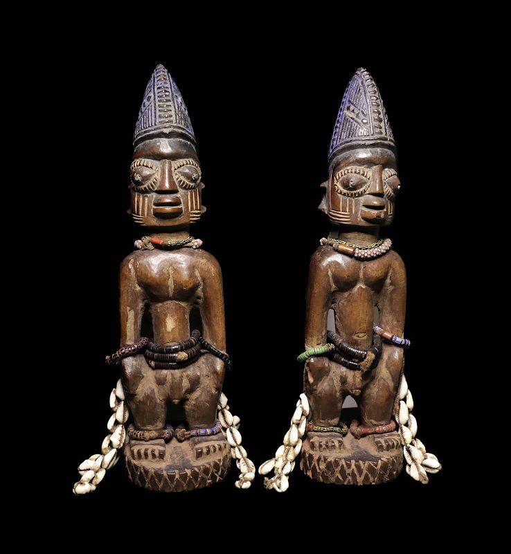 Pair of high quality Yoruba wooden Twins, Nigeria, c. 19th. cent