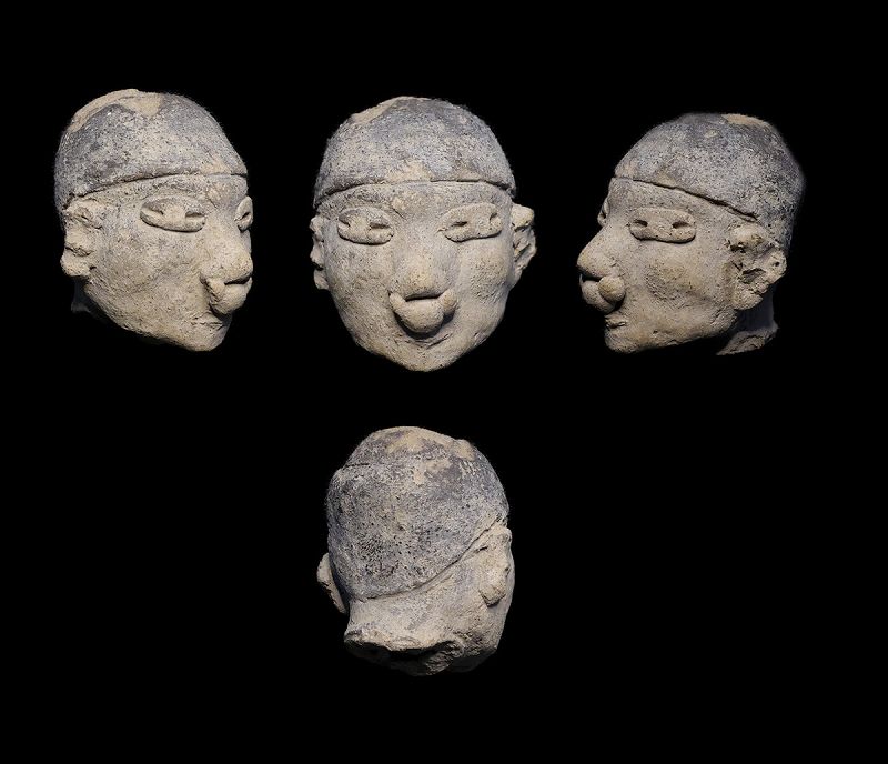 Fine quality Tumaco-La Tolita culture ceramic head, 300BC-400AD