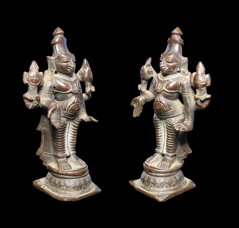Lovely South Indian bronze figure of Vishnu, c. 18th. cent