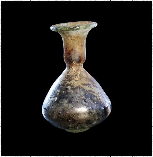 Squat Roman glass vase with beautiful patina!