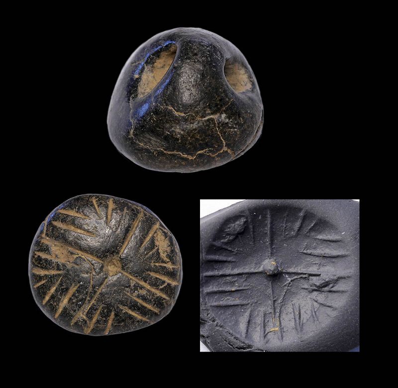Hemispheric serpentine stamp seal, Mesopotamia 4th. mill. BC