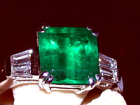 Colombian Emerald-Diamond Ring 18K. White Gold
