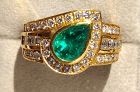 Striking Emerald-Diamond Ring 18K. Solid Gold