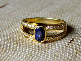 Fine Genuine Blue Sapphire-Diamond Ring 18K. Gold