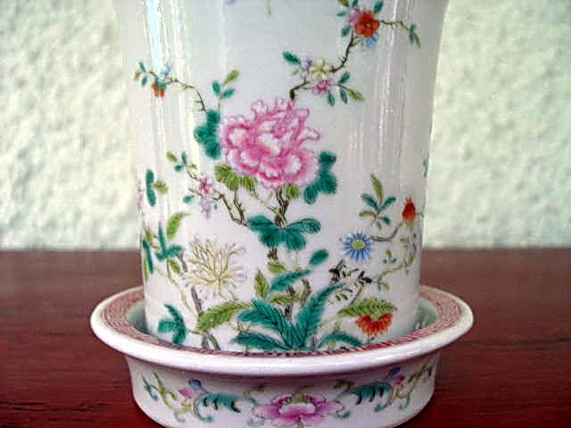 TAO KUANG Chinese Porcelain Planter with Base Saucer