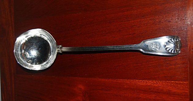 Solid LONDON Sterling Silver Soup Ladle Shell Pattern