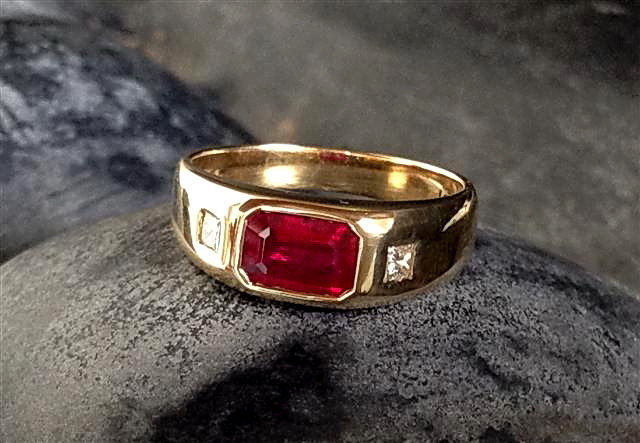 Octagonal Cut Ruby and Diamond Ring 18K. Gold