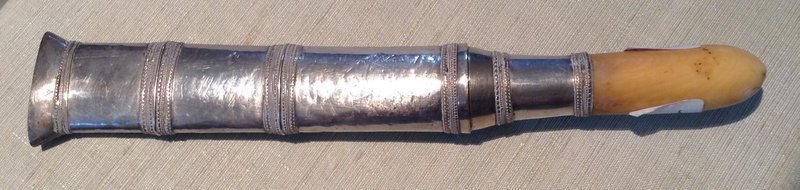 RARE, SHAN DHA (DAGGER) WITH SILVER COLLAR AND SHEAF, IVORY HILT