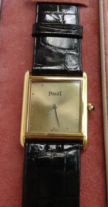 FINE AND ELEGANT 18K. GOLD PIAGET WATCH GENEVA SWITZERLAND item