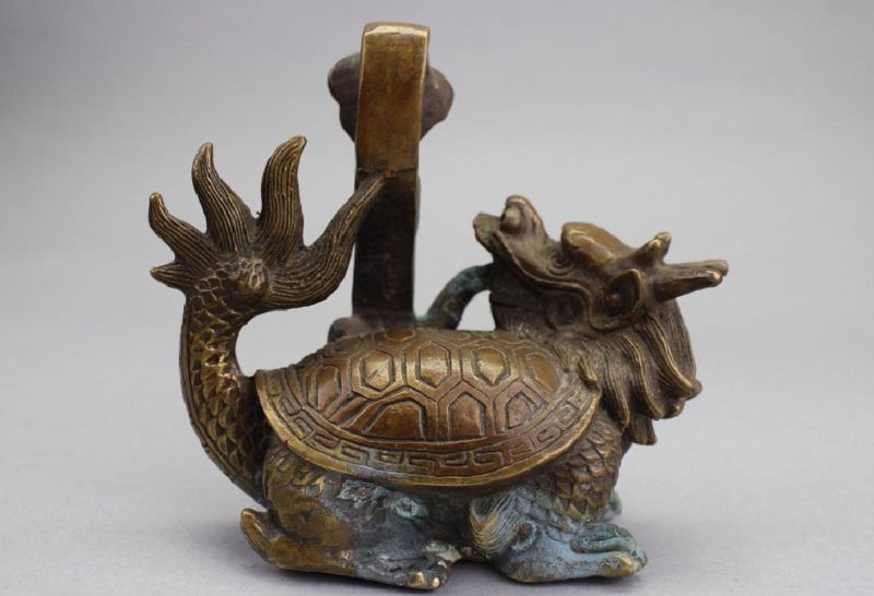 ANTIQUE CHINESE BRONZE KIRIN-TURTLE WITH BACK HOOK