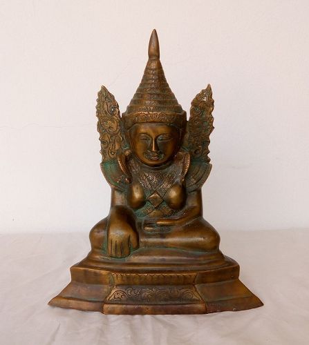 FINE MAHA MUNI BRONZE BURMESE BUDDHA, 18th CENTURY