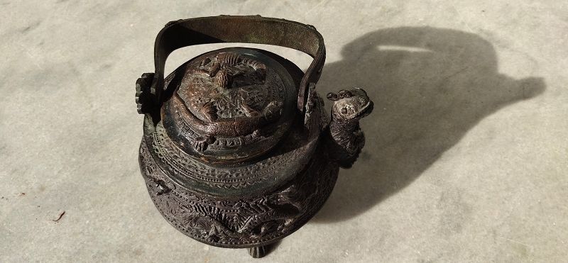 Vintage Chinese Bronze Wine or Tea Pots