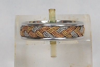 PLATINUM Ring with 3-Tone 18K. Gold  Braid inset