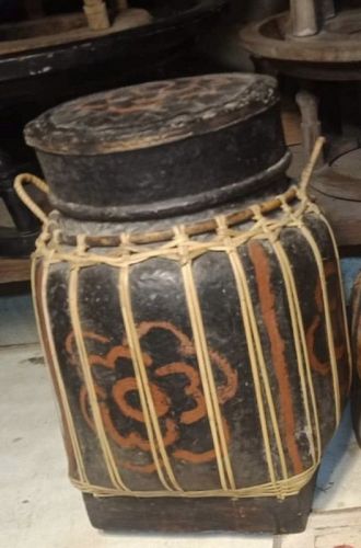 Antique RICE BASKET from NORTHERN THAILAND