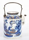 QING DYNASTY BLUE&WHITE PORCELAIN TEAPOT, INTEGRATED WITH RARE GILDING