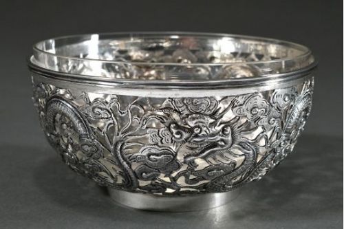 Very fine QING DYNASTY SILVER BOWL with Dragons chasing the Pearl.