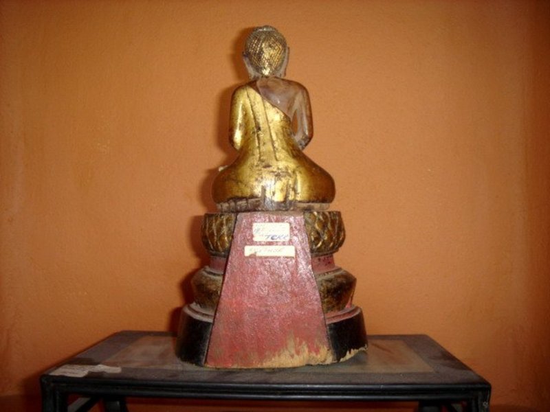 Gilt Wooden Thai Buddha in deep Meditation, 19th Cent.