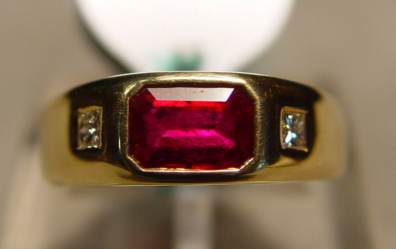 Pigeon Blood Ruby/Diamond Ring, 18K.