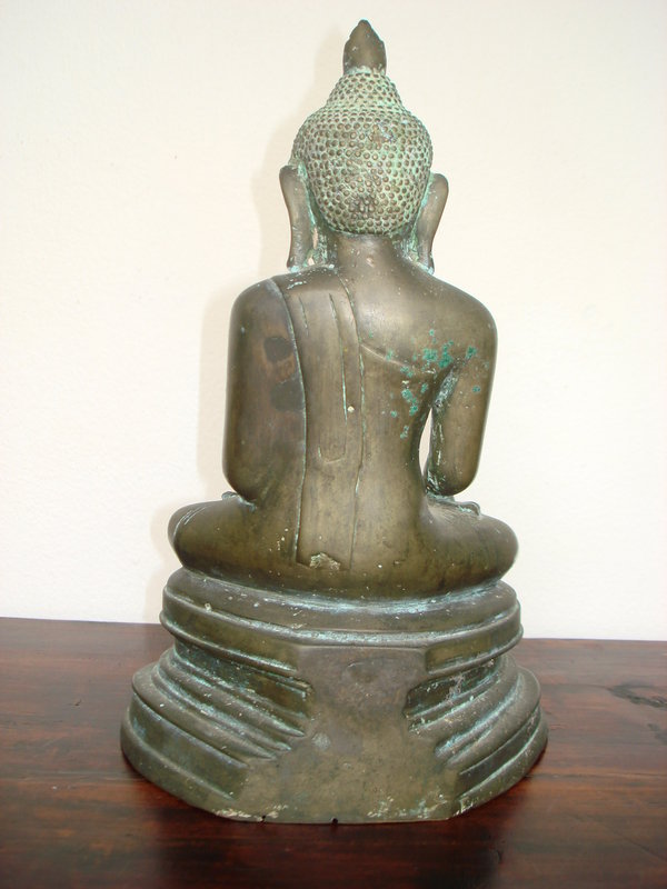 Extremely rare Bronze Post Pagan Shakyamuni Buddha