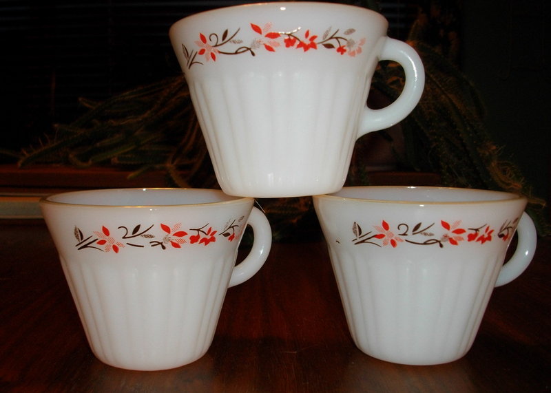 Termocrisa  Red and Black Floral Cups
