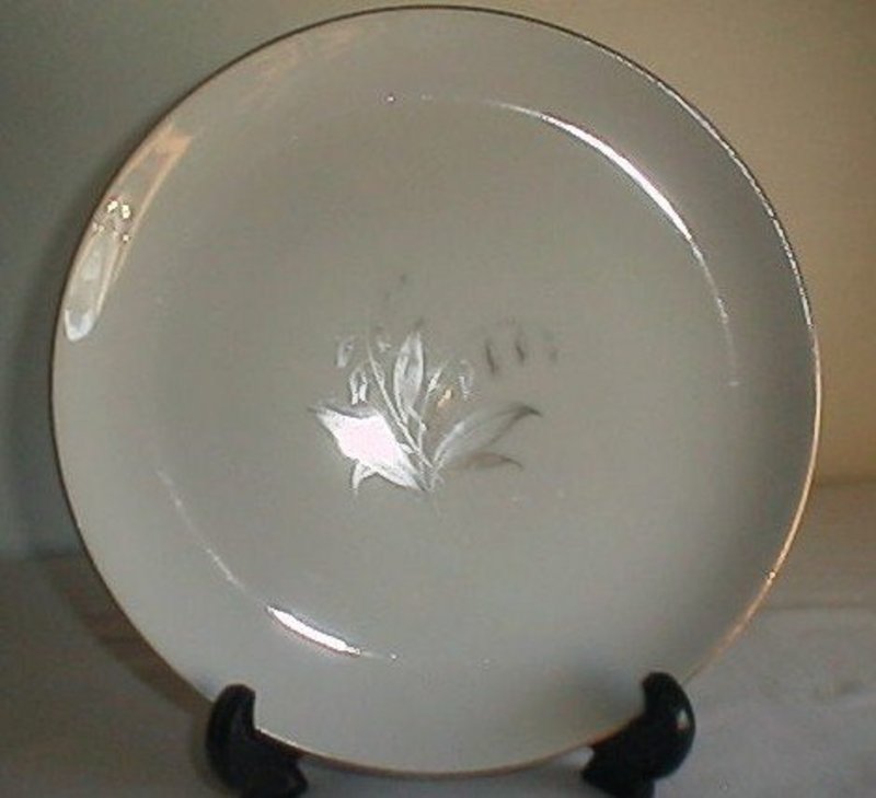 Kaysons China Golden Rhapsody Plate