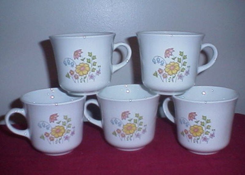 Corning Meadow Pattern Coffee Cups
