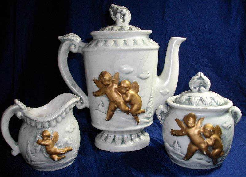 Ceramic Gold Cherub Teapot Set