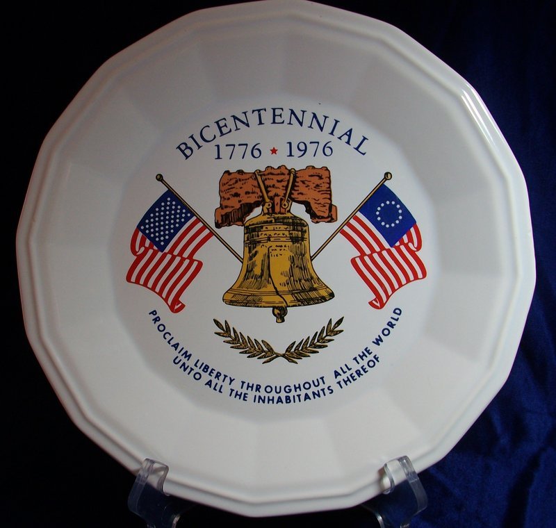 Homer Laughlin Bicentennial Liberty Bell Plate