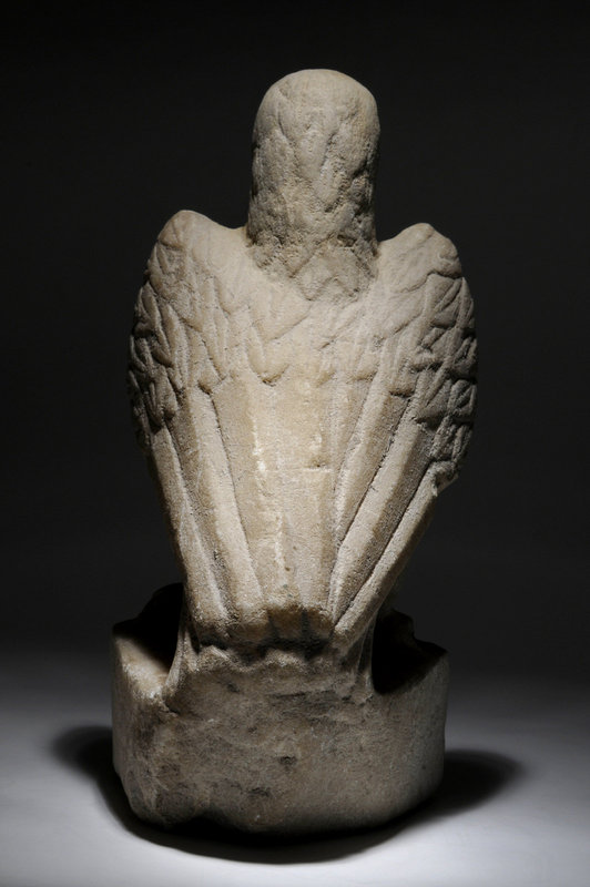 Ancient Roman imperial marble figure of an eagle,100 AD