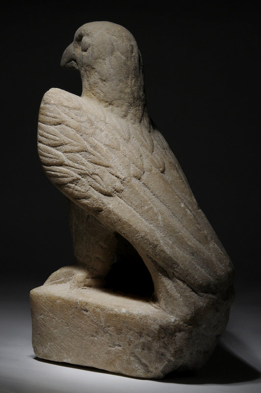 Ancient Roman imperial marble figure of an eagle,100 AD