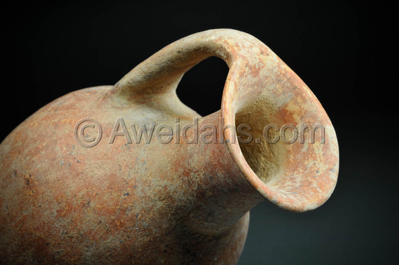 Ancient Early Bronze Age Abydos wine jug, 3000 BC
