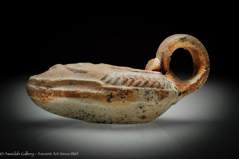 Rare Roman Beit Natif highly decorated oil lamp,400 AD