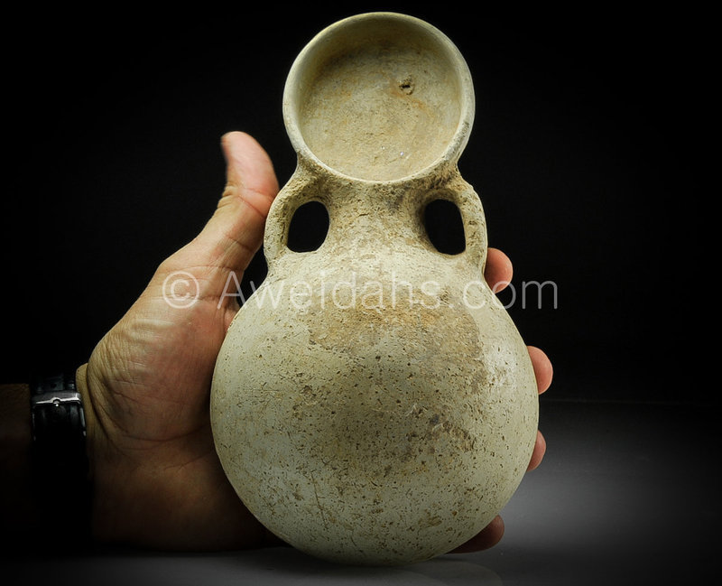 RARE - biblical Iron Age wine flask with a cup, 1000 BC