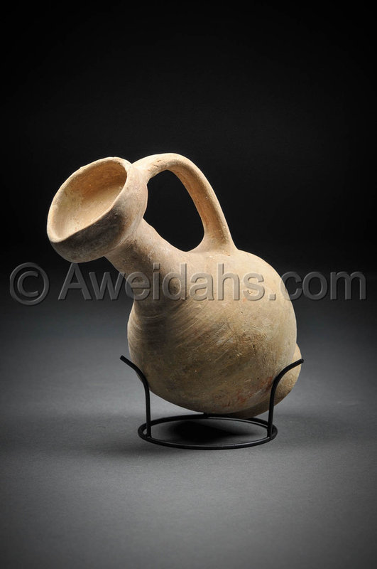 Canaanite Late Bronze Age pottery wine pitcher, 1550 - 1200 BC