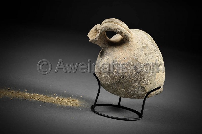 Canaanite Middle Bronze Age pottery perfume jar, 1850 - 1550 BC