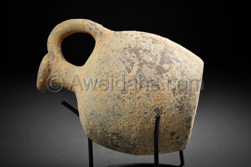 Biblical Middle Bronze Age pottery perfume jar, 1850 - 1550 BC