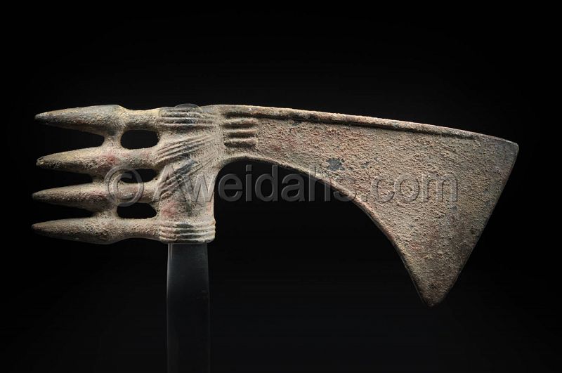 Persian decorated bronze spike-butted axe-head 1000 BC