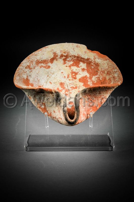 Ancient pottery oil lamp, 900 – 586 BC