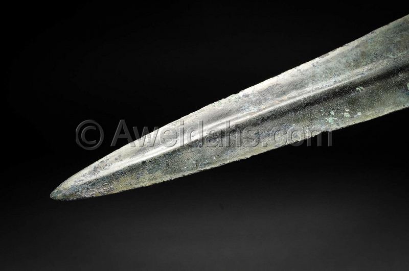 Ancient bronze short sword, 1200 – 800 BC