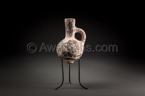 Ancient Iron Age black pottery oil juglet, 1000 BC