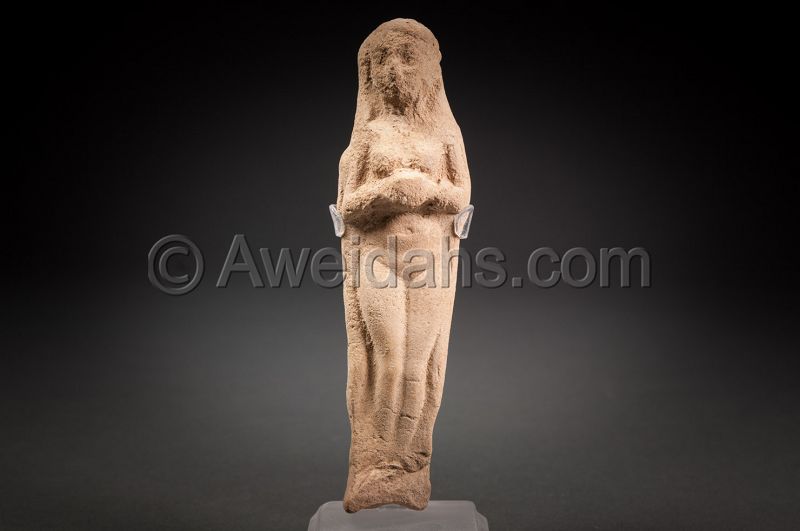 Ancient clay figure of a standing Astarte, 1800 BC