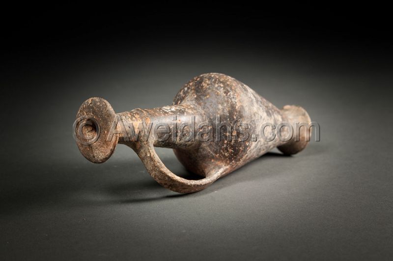 ANCIENT CYPRIOT BURNISHED POTTERY BILBIL, 1550 BC