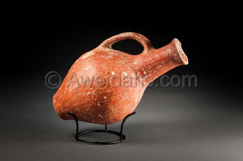 Ancient abydos wine pitcher, 3100 – 2700 BC