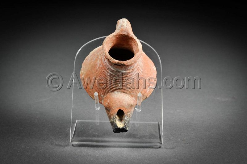 Ancient Byzantine - Early Islamic pottery oil lamp, 7th Cent. AD