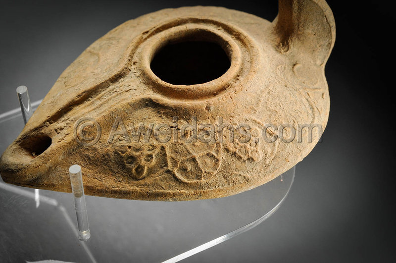 Ancient Islamic decorated pottery oil lamp, 800 AD