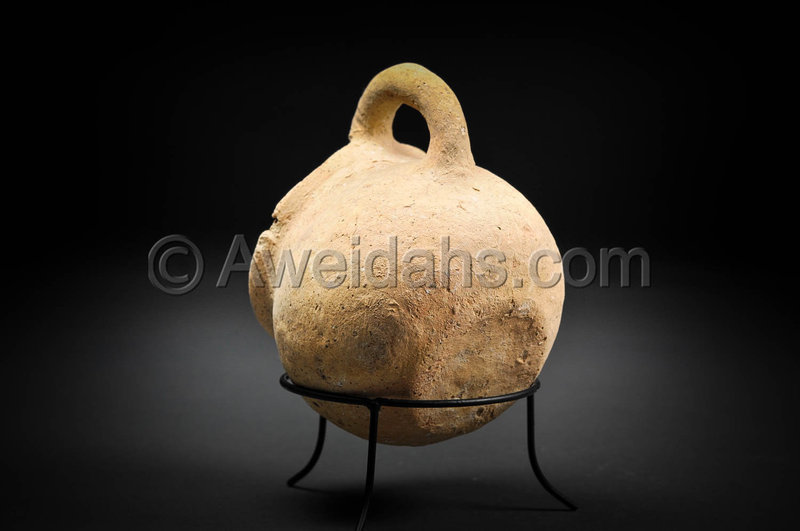 Canaanite Early Bronze Age pottery jar, 3000 BC