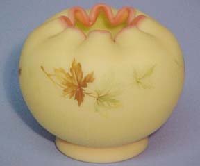 Fenton Burmese Rose Bowl -- Maple Leaf